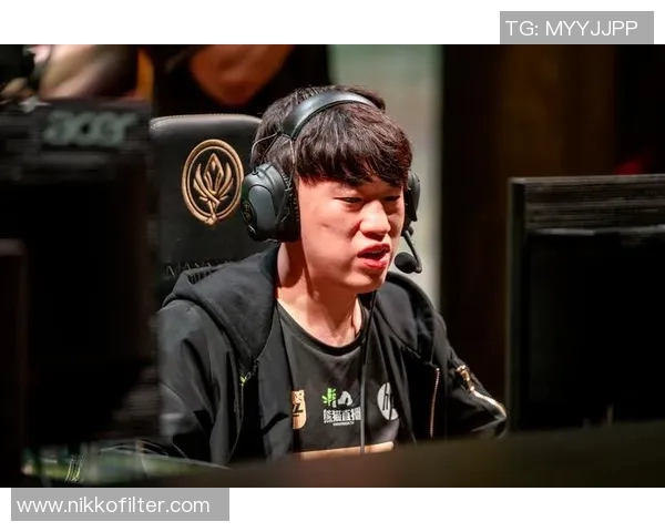 聚焦CSGORNG赛季15电竞比赛经验分享与策略探讨 聚焦CSGORNG赛季15电竞比赛经验分享与策略探讨