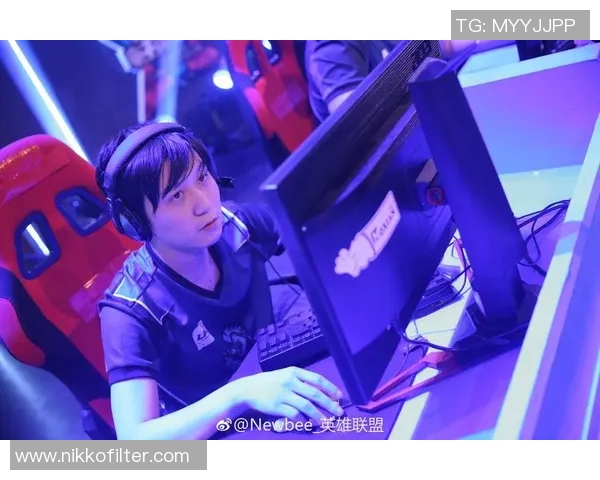 电竞实时数据揭秘FPX团队协作的奥秘与荣耀之路 电竞实时数据揭秘FPX团队协作的奥秘与荣耀之路