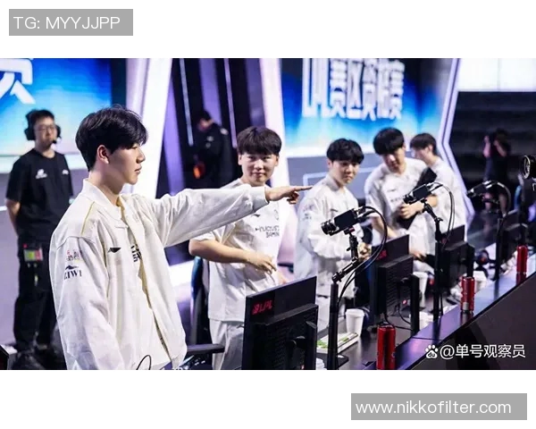 电竞比分冠军杯点评IG团队协作表现分析与未来发展建议实时新闻